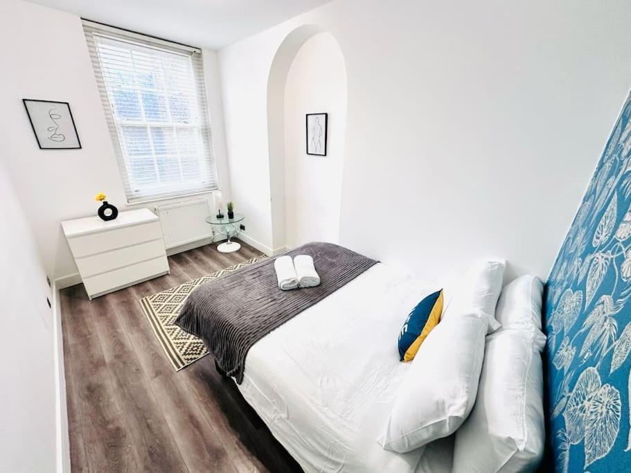 Appartamento Luxury Flat Hyde Park Super Location For Tourists Londra Esterno foto