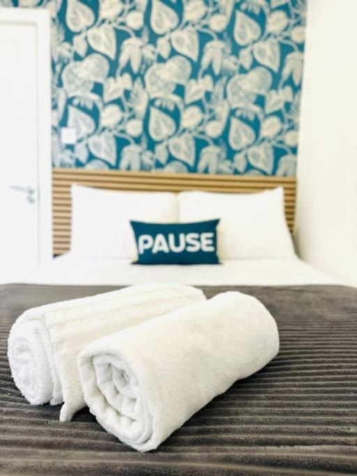 Appartamento Luxury Flat Hyde Park Super Location For Tourists Londra Esterno foto
